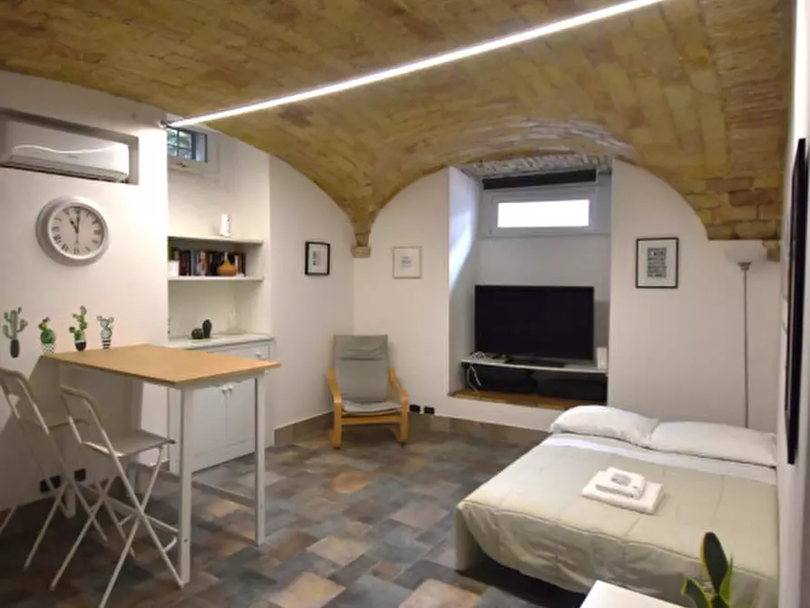 Immagine 14 di Appartamento in affitto  in Via Dandolo a Roma