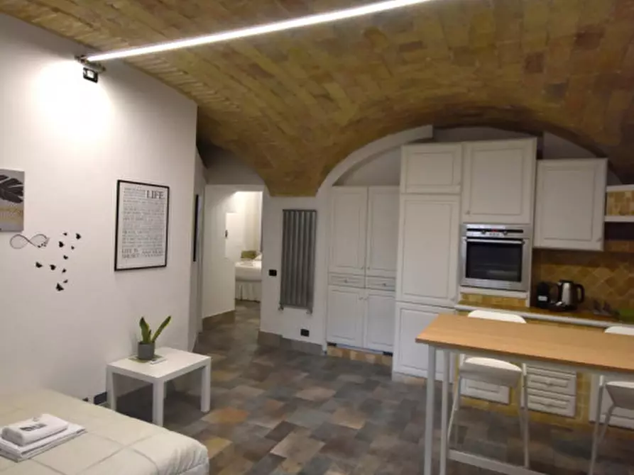 Immagine 17 di Appartamento in affitto  in Via Dandolo a Roma