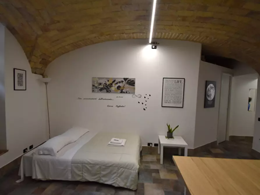 Immagine 20 di Appartamento in affitto  in Via Dandolo a Roma