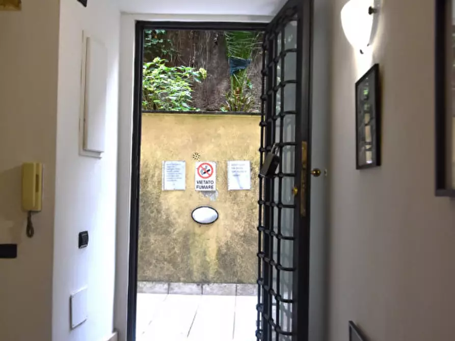 Immagine 31 di Appartamento in affitto  in Via Dandolo a Roma