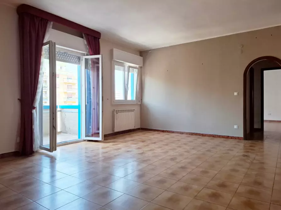 Immagine 2 di Appartamento in vendita  in Via Montepellegrino a Palermo