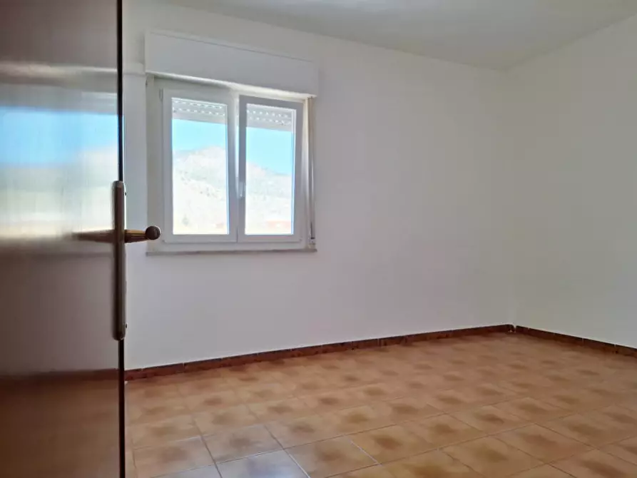 Immagine 4 di Appartamento in vendita  in Via Montepellegrino a Palermo