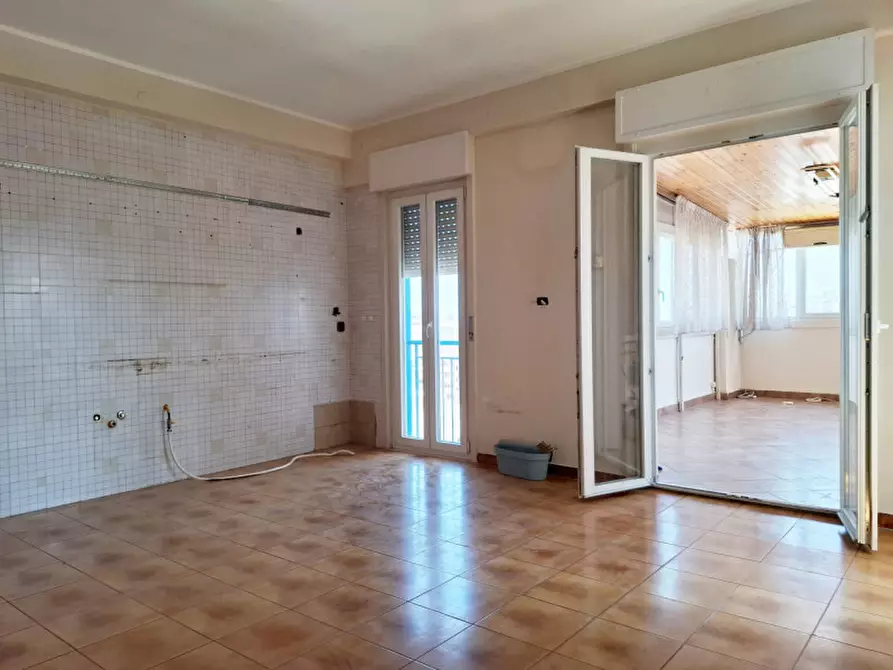 Immagine 13 di Appartamento in vendita  in Via Montepellegrino a Palermo