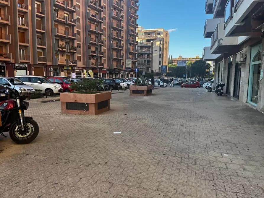 Immagine 18 di Appartamento in vendita  in Via Serradifalco a Palermo