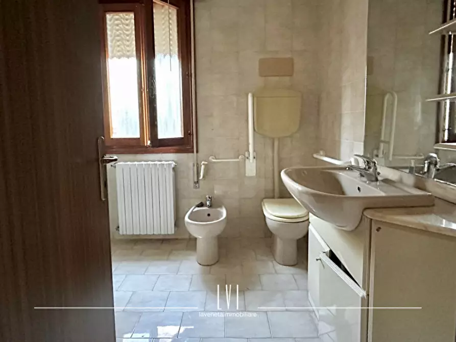 Immagine 7 di Appartamento in vendita  in via dante alighieri 3° vicolo n.6 a Jesolo