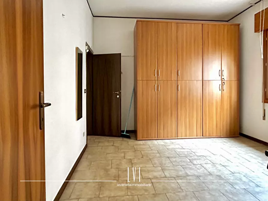 Immagine 14 di Appartamento in vendita  in via dante alighieri 3° vicolo n.6 a Jesolo