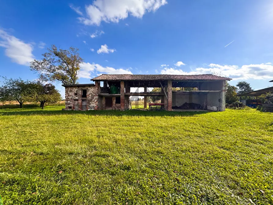 Immagine 7 di Rustico / casale in vendita  in Via Soran a Malo