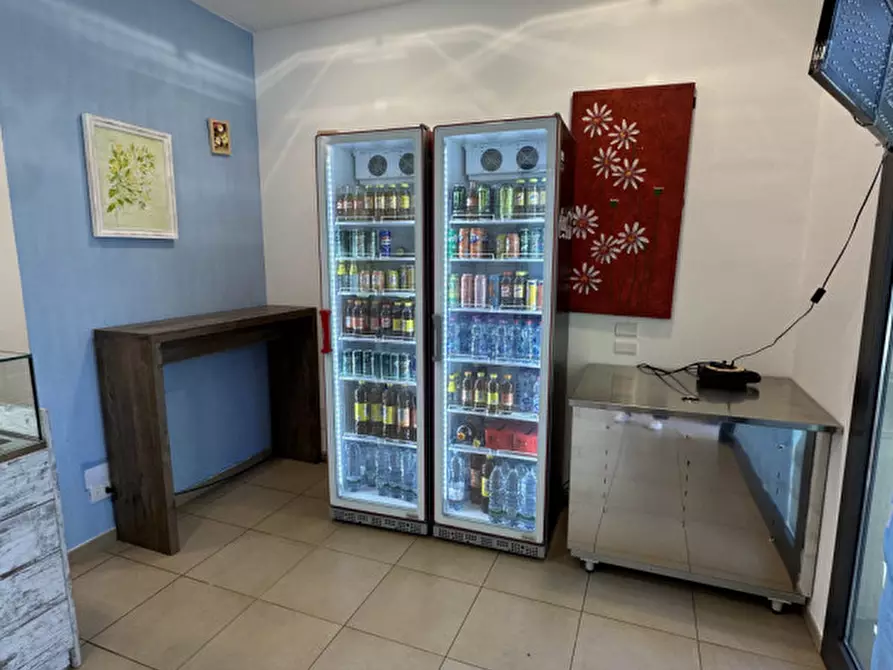 Immagine 6 di Attività commerciale in vendita  in Via Giovanni Pascoli 33 a Bellaria-Igea Marina