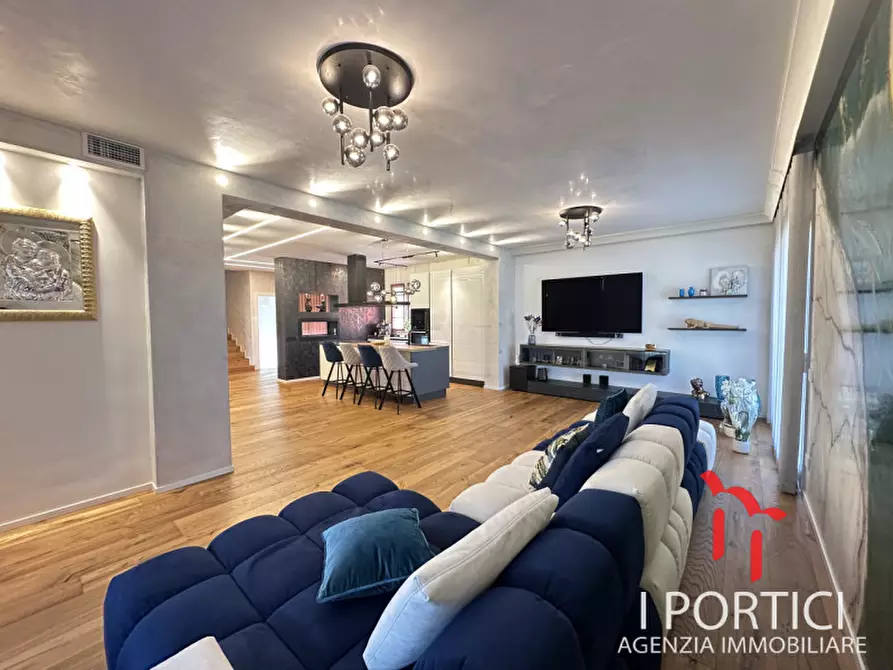 Immagine 1 di Casa indipendente in vendita  in Via Trento a Martellago