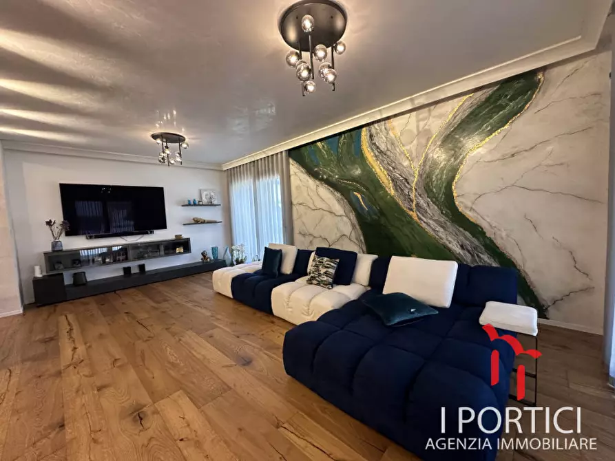 Immagine 2 di Casa indipendente in vendita  in Via Trento a Martellago