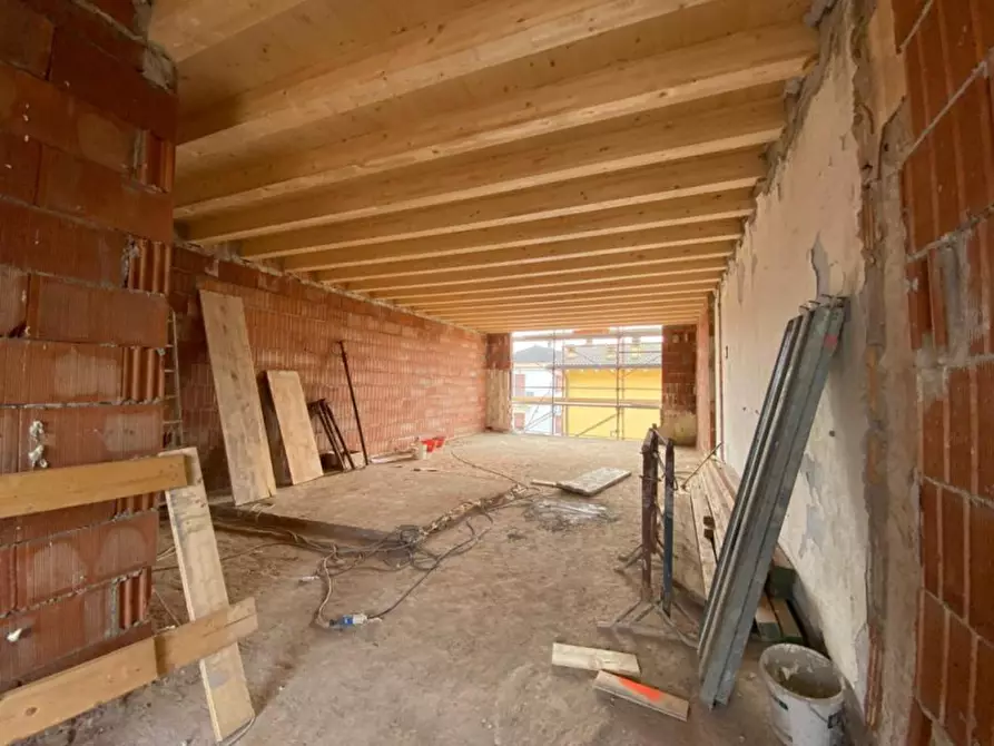 Immagine 1 di Appartamento in vendita  a Villafranca Di Verona