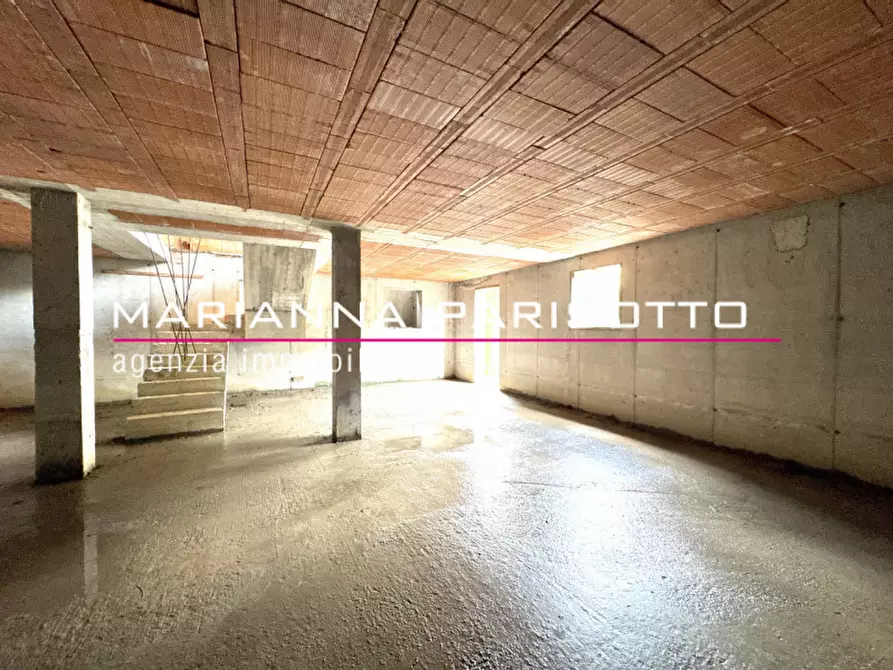 Immagine 29 di Casa bifamiliare in vendita  in Viale Asiago a Bassano Del Grappa