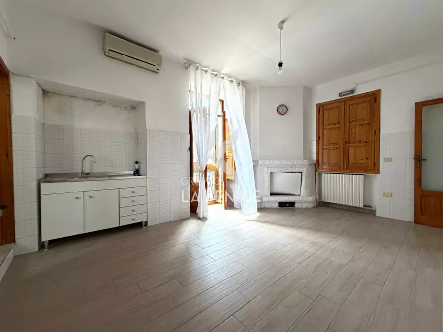 Immagine 23 di Casa indipendente in vendita  in Corso dei Mille 160 a Martina Franca