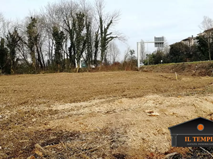 Immagine 5 di Terreno in vendita  in Viale del Sole a Vicenza