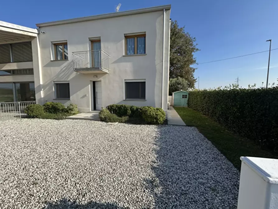 Immagine 18 di Appartamento in vendita  in Via Sant'Agata a Veggiano