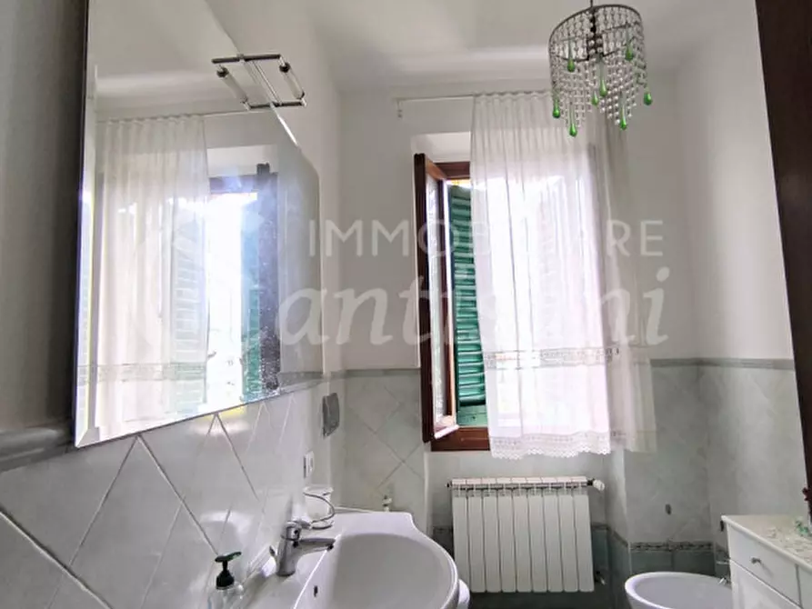 Immagine 12 di Appartamento in vendita  in Via Torricella a Impruneta