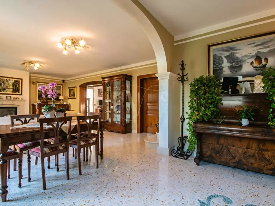 Immagine 4 di Villa in vendita  in Via Montello, Vigonza a Vigonza