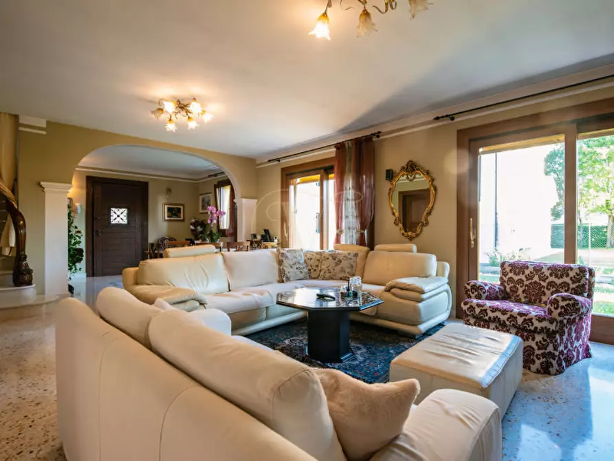 Immagine 6 di Villa in vendita  in Via Montello, Vigonza a Vigonza