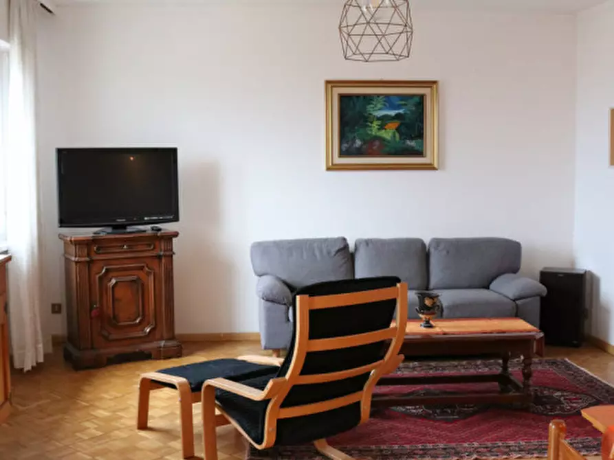 Immagine 7 di Appartamento in vendita  in Via Castel Flavon - Küepachweg a Bolzano