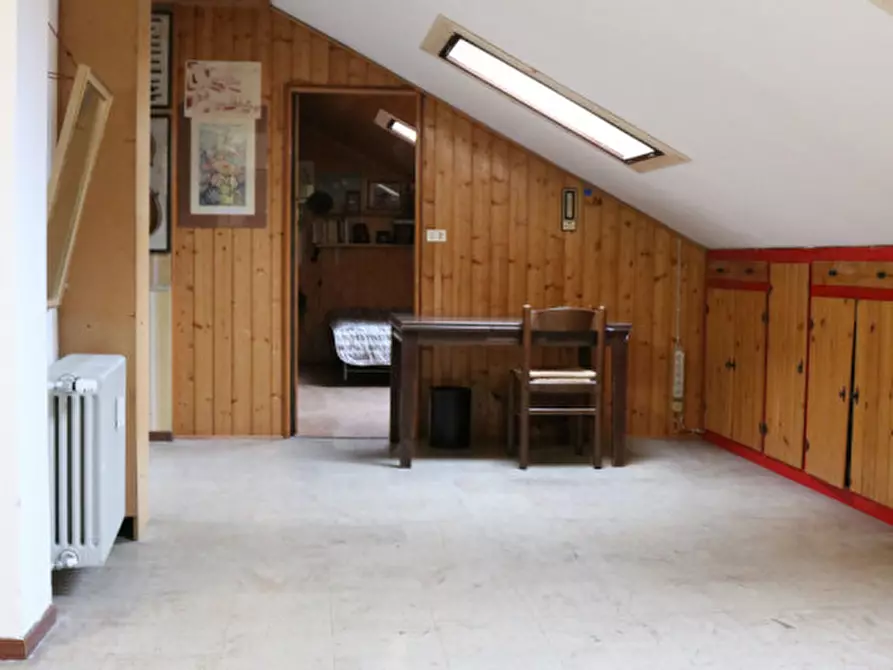 Immagine 25 di Appartamento in vendita  in Via Castel Flavon - Küepachweg a Bolzano