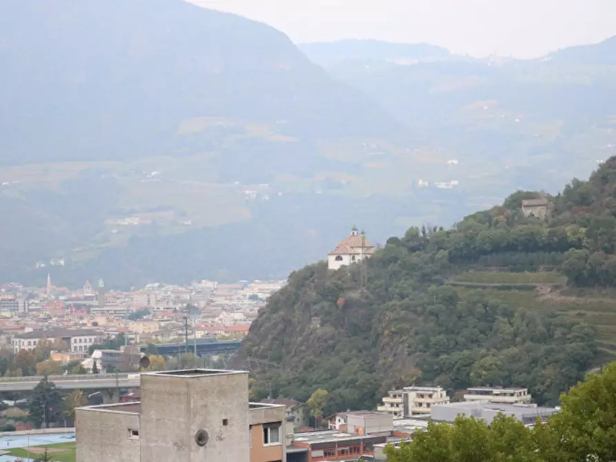 Immagine 32 di Appartamento in vendita  in Via Castel Flavon - Küepachweg a Bolzano