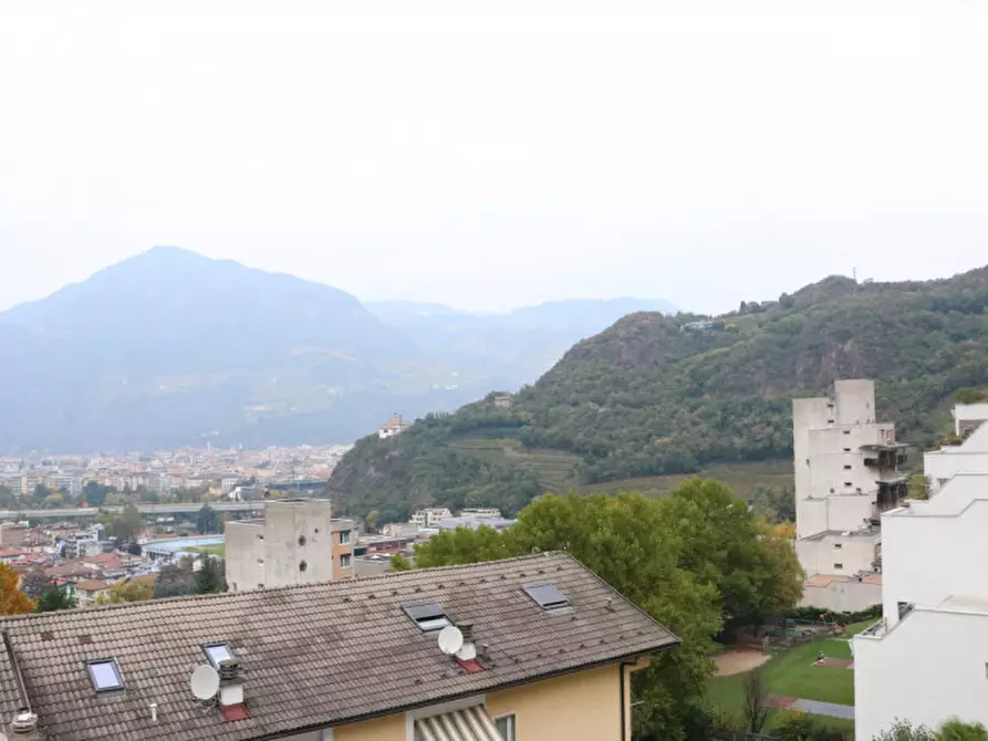 Immagine 52 di Appartamento in vendita  in Via Castel Flavon - Küepachweg a Bolzano