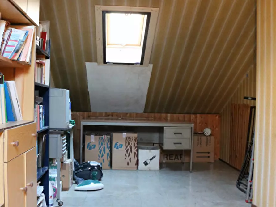 Immagine 93 di Appartamento in vendita  in Via Castel Flavon - Küepachweg a Bolzano