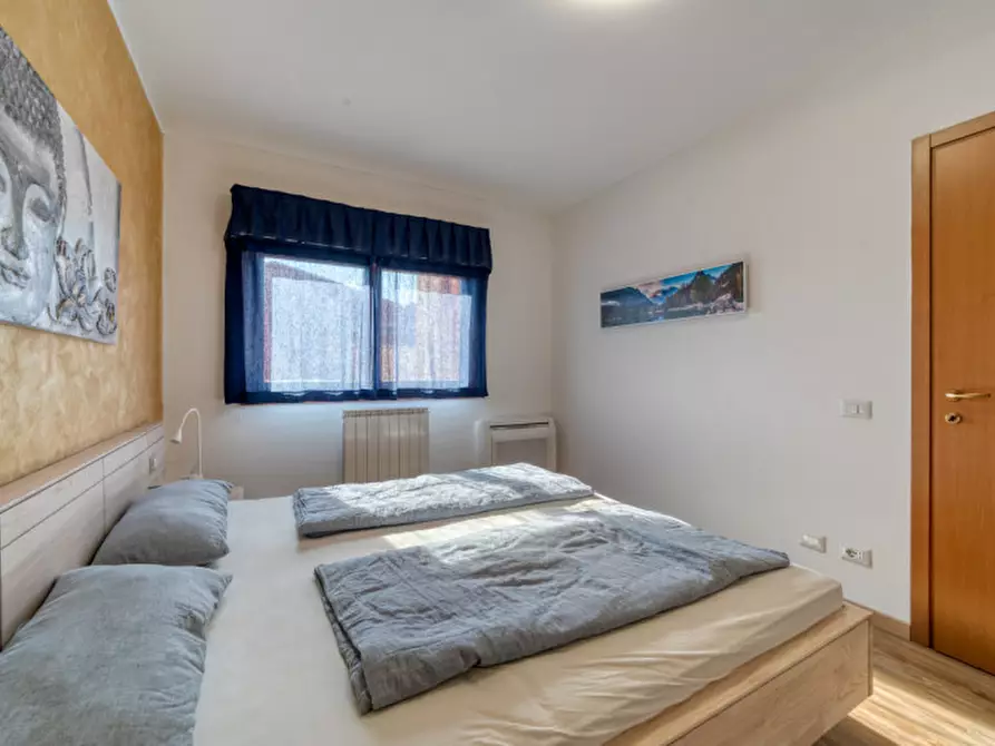 Immagine 11 di Attico in vendita  in Via Canova a Noventa Padovana