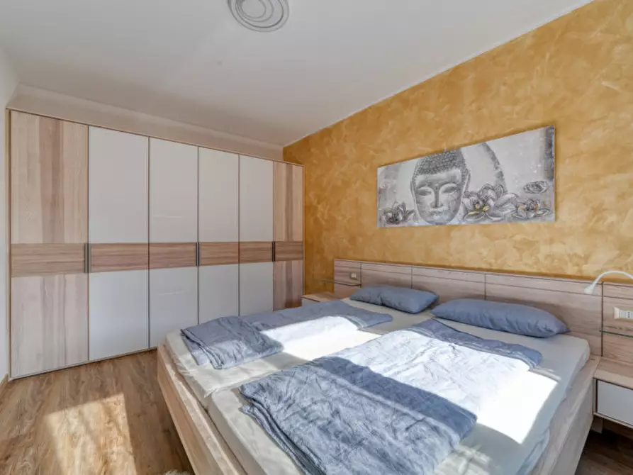 Immagine 12 di Attico in vendita  in Via Canova a Noventa Padovana