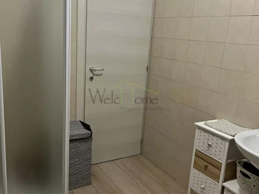 Immagine 8 di Appartamento in affitto  in Via Dante Alighieri 104 a Como