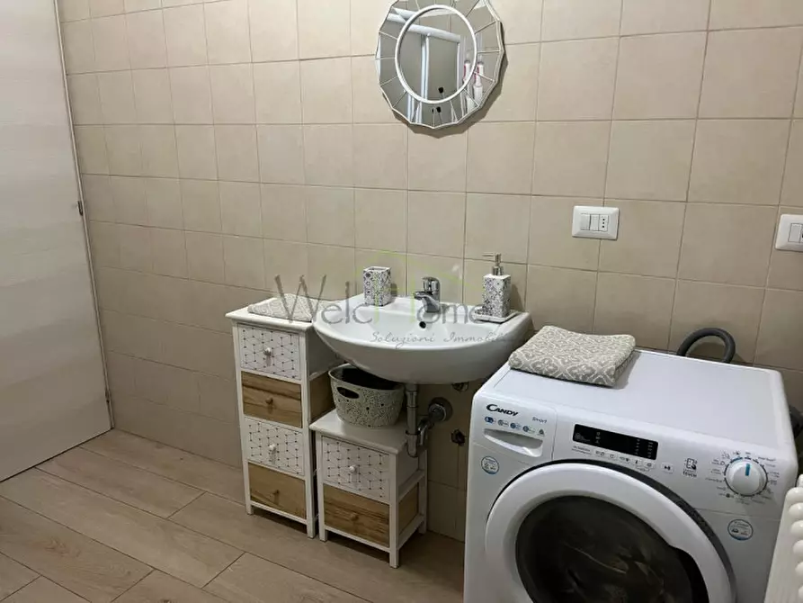 Immagine 9 di Appartamento in affitto  in Via Dante Alighieri 104 a Como