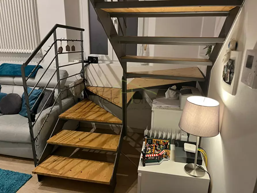 Immagine 10 di Appartamento in affitto  in Via Dante Alighieri 104 a Como