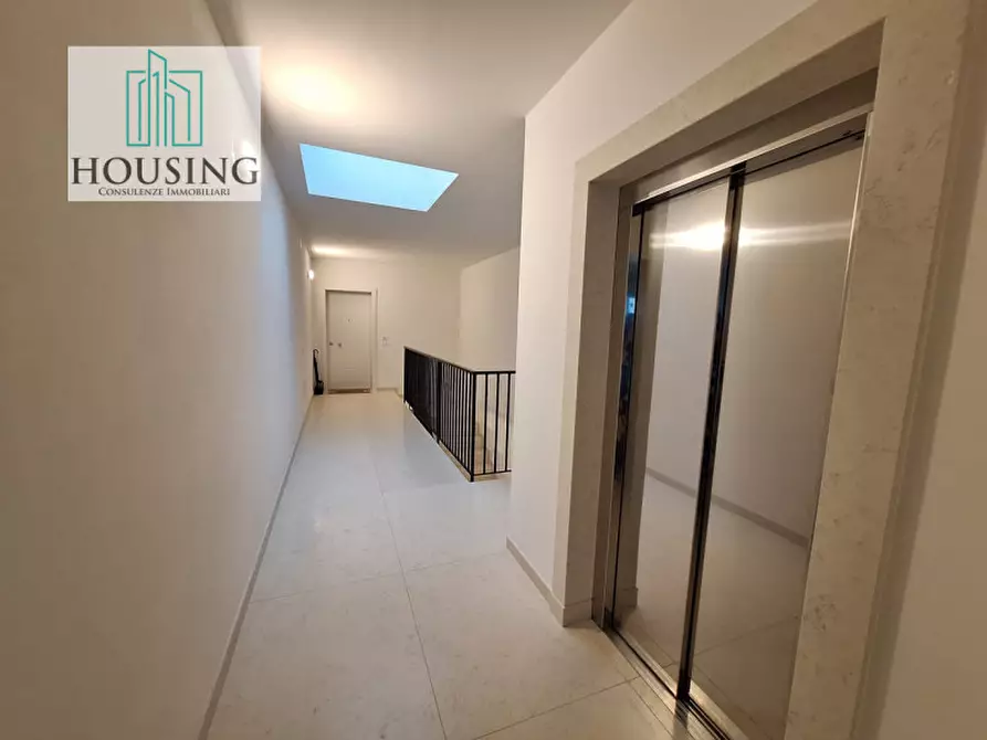 Immagine 28 di Attico in vendita  a Montegrotto Terme