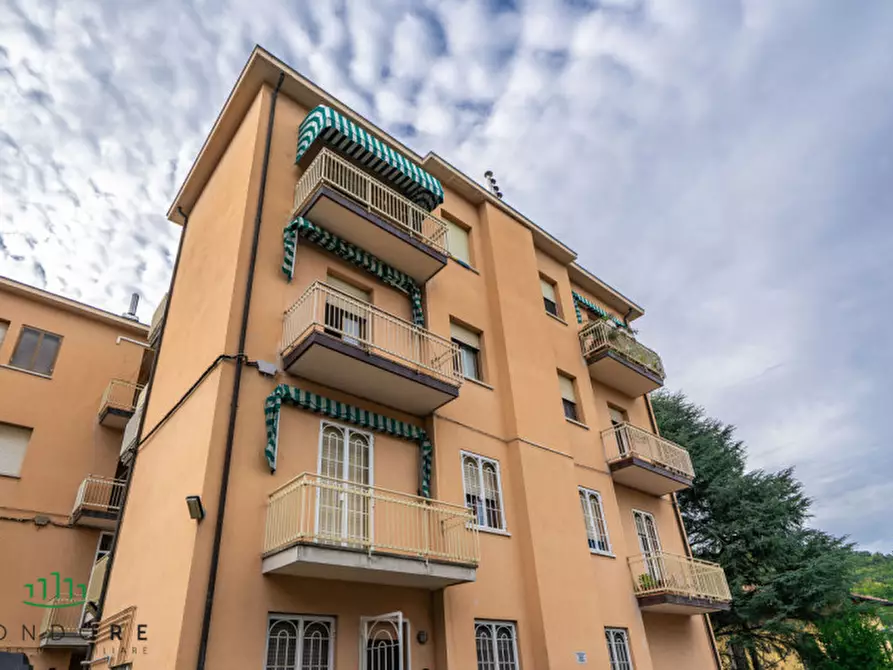 Immagine 2 di Appartamento in vendita  in Via del Paleotto a Bologna