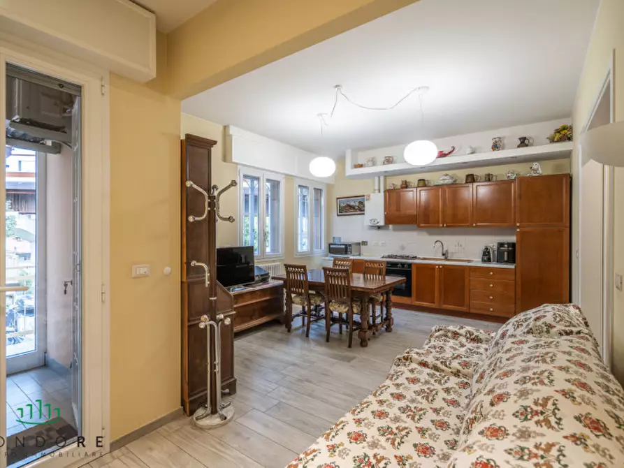 Immagine 11 di Appartamento in vendita  in Via del Paleotto a Bologna