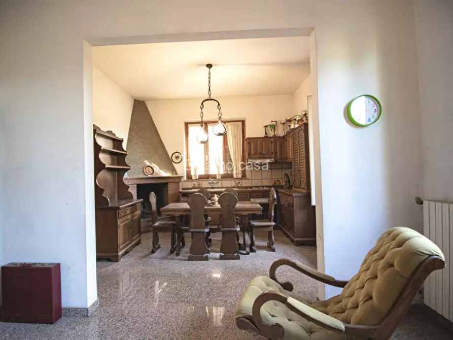 Immagine 4 di Casa indipendente in vendita  in Via Sebastiano del Buono a Prato