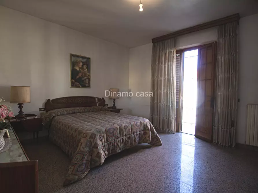 Immagine 9 di Casa indipendente in vendita  in Via Sebastiano del Buono a Prato
