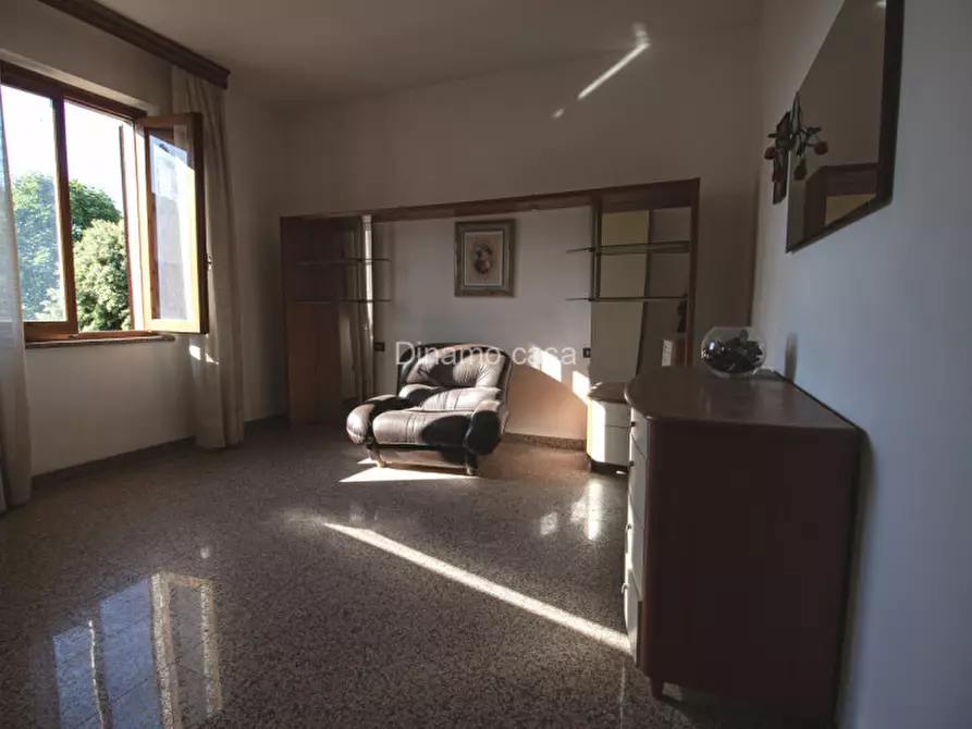 Immagine 10 di Casa indipendente in vendita  in Via Sebastiano del Buono a Prato