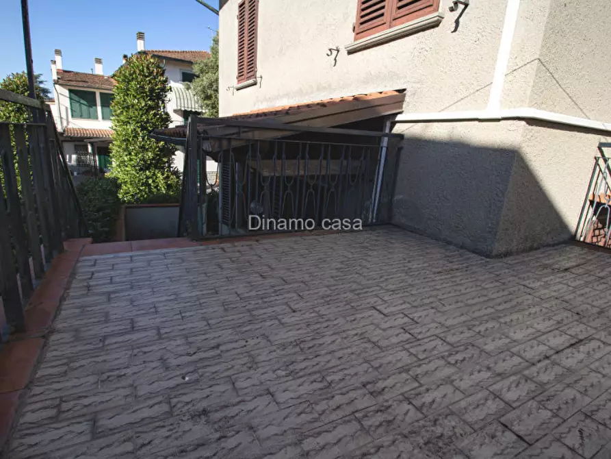 Immagine 23 di Casa indipendente in vendita  in Via Sebastiano del Buono a Prato