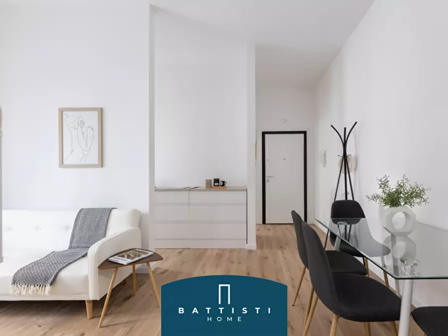 Immagine 6 di Appartamento in vendita  in Via Attilio Friggeri a Roma