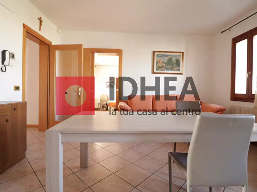 Immagine 13 di Casa indipendente in vendita  in Via Meucci a Montebelluna