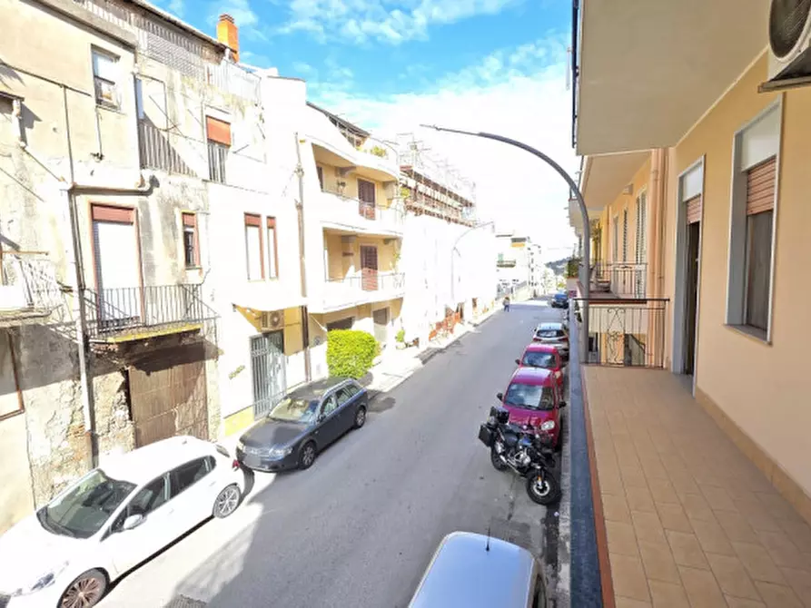 Immagine 12 di Appartamento in vendita  in Via Stefano Cattafi,11 a Santa Lucia Del Mela