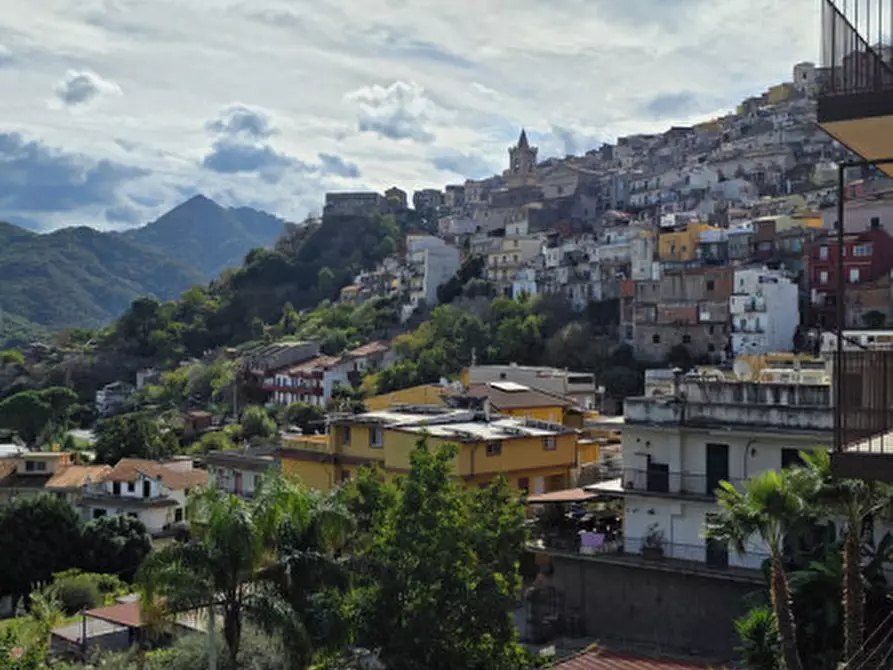 Immagine 21 di Appartamento in vendita  in Via Stefano Cattafi,11 a Santa Lucia Del Mela