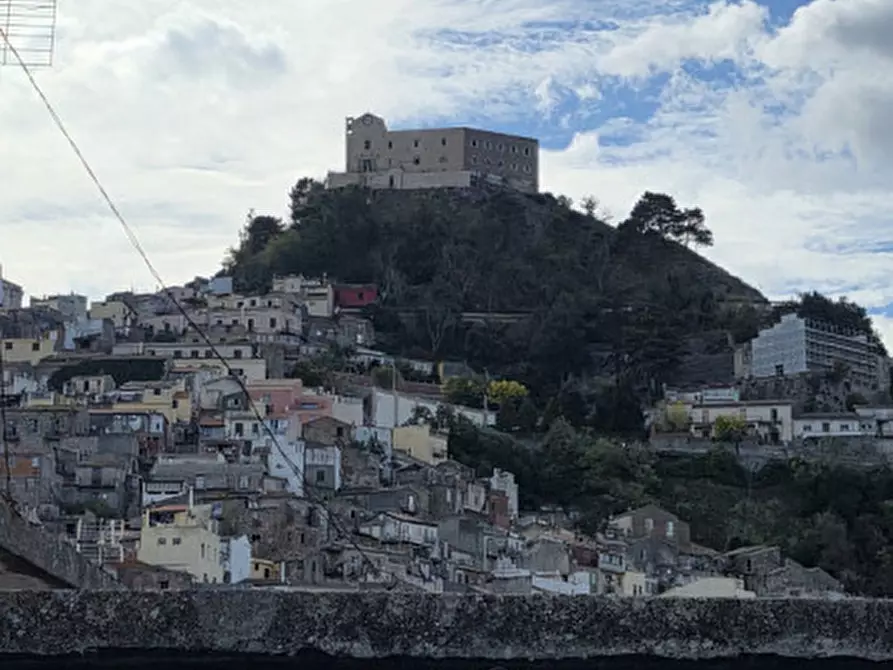 Immagine 27 di Appartamento in vendita  in Via Stefano Cattafi,11 a Santa Lucia Del Mela