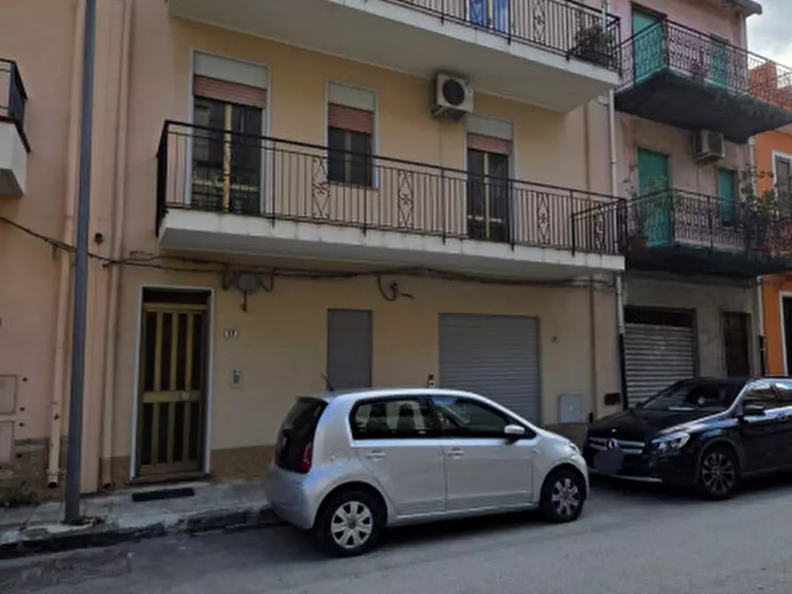 Immagine 35 di Appartamento in vendita  in Via Stefano Cattafi,11 a Santa Lucia Del Mela