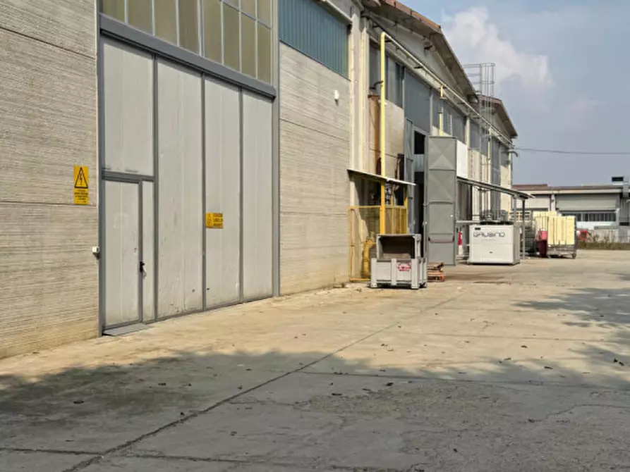 Immagine 4 di Capannone industriale in affitto  in Via Alba Narzole a Grinzane Cavour
