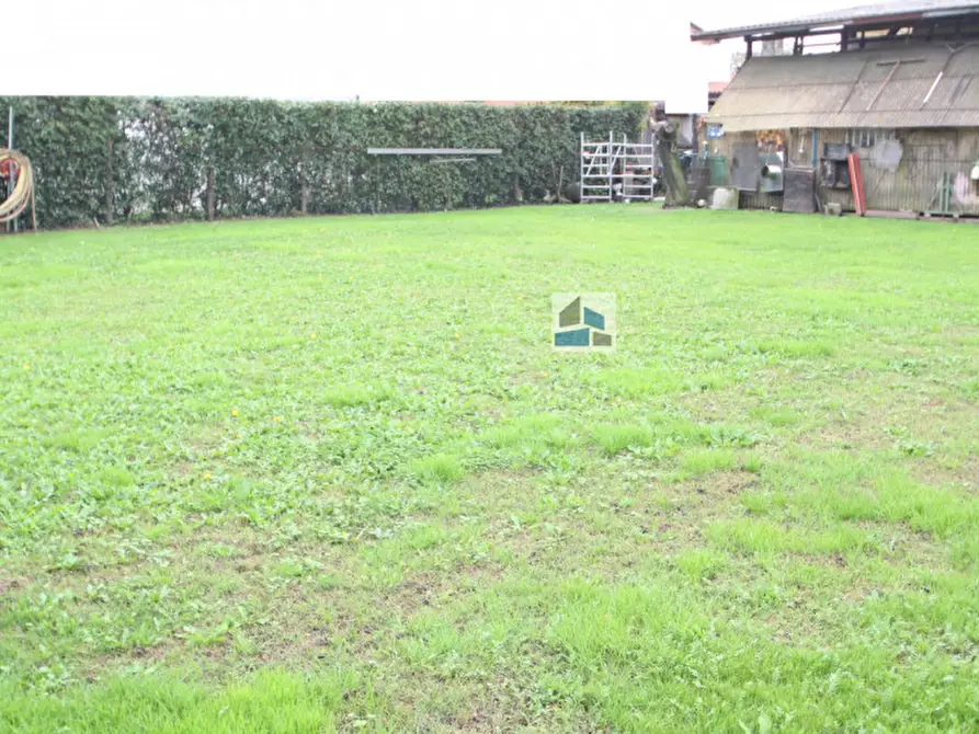 Immagine 2 di Terreno in vendita  in Via Balzana a Santa Maria Di Sala