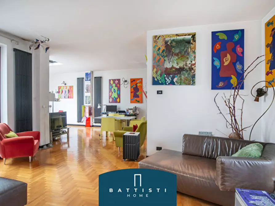 Immagine 3 di Appartamento in vendita  in Piazza Dante a Roma