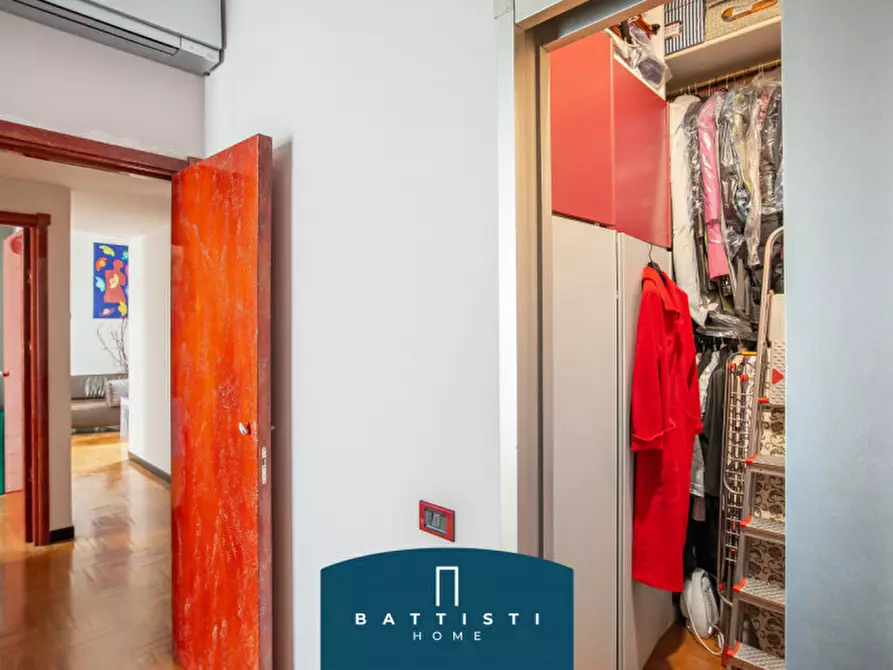 Immagine 19 di Appartamento in vendita  in Piazza Dante a Roma