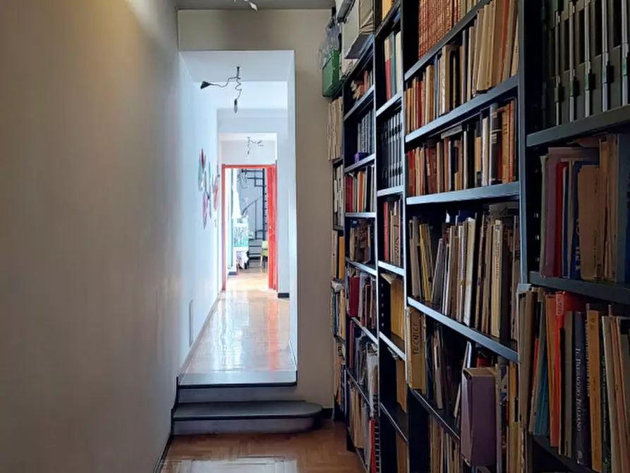 Immagine 36 di Appartamento in vendita  in Piazza Dante a Roma